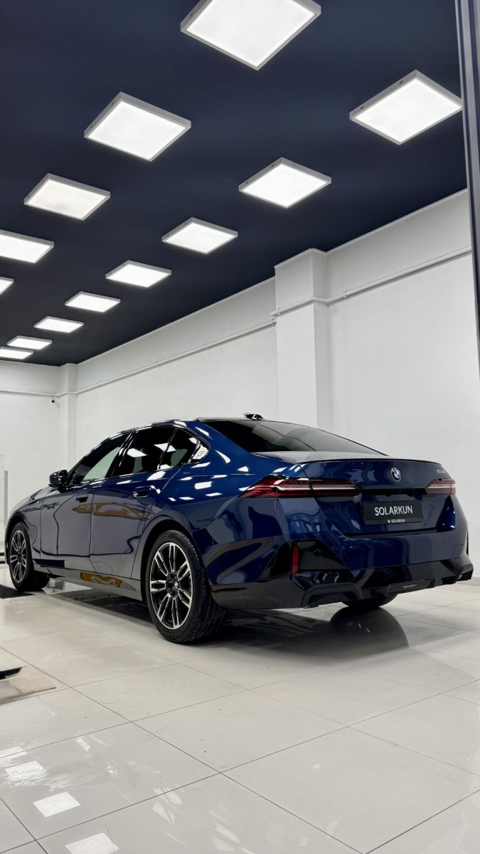 BMW 520i 