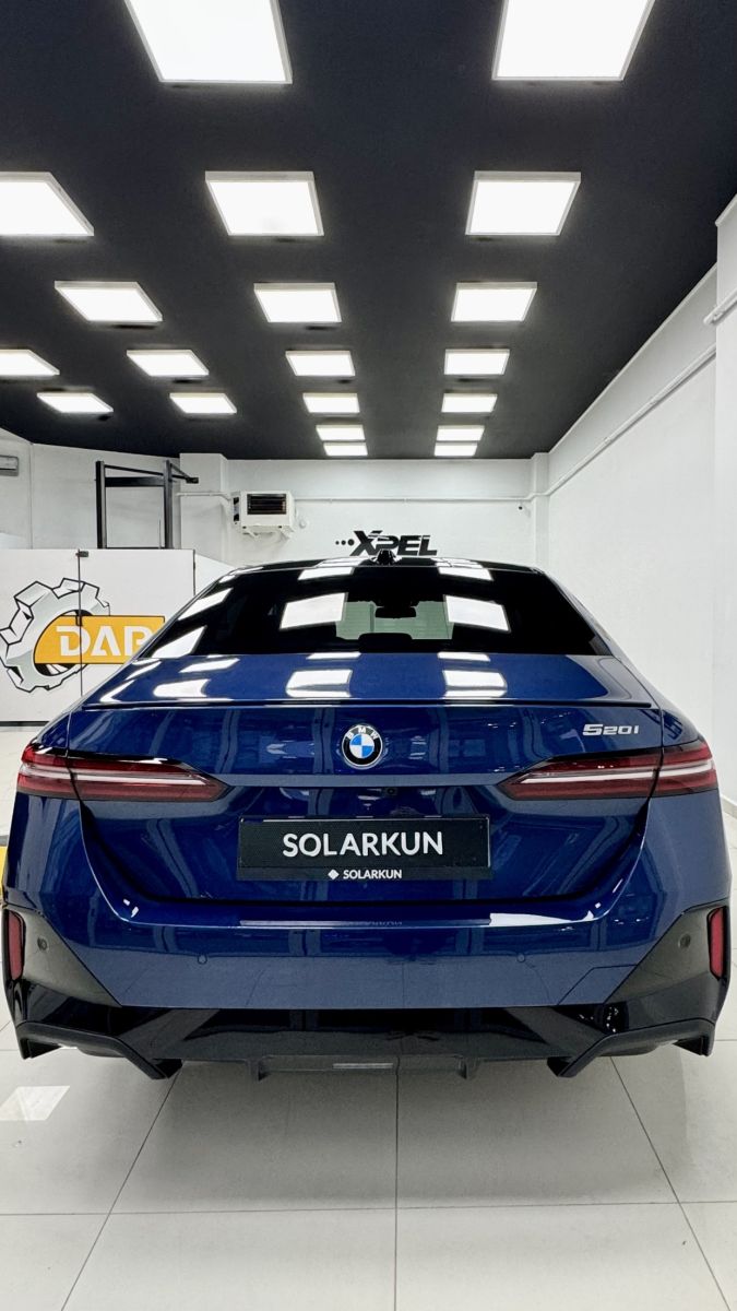 BMW 520i 