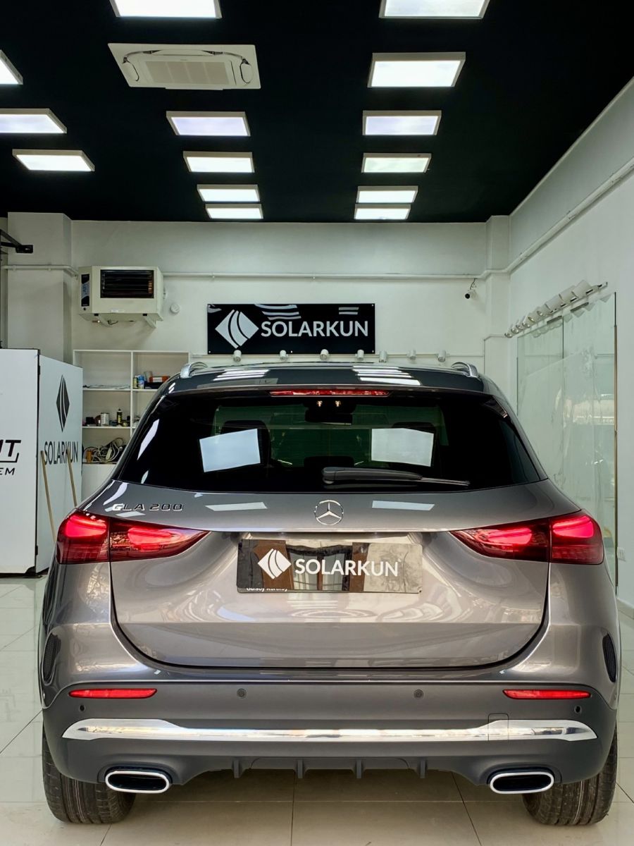 Mercedes GLA200