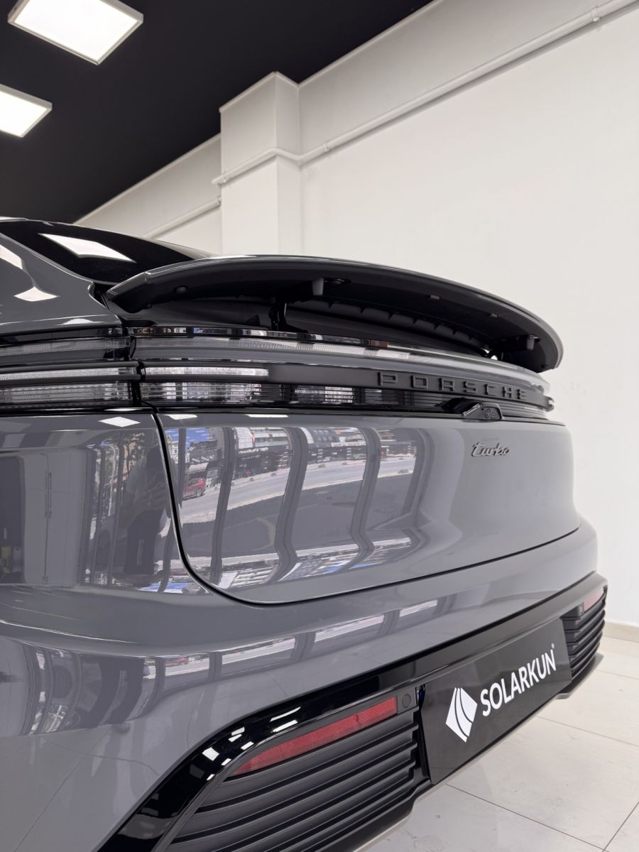Macan Turbo Electric