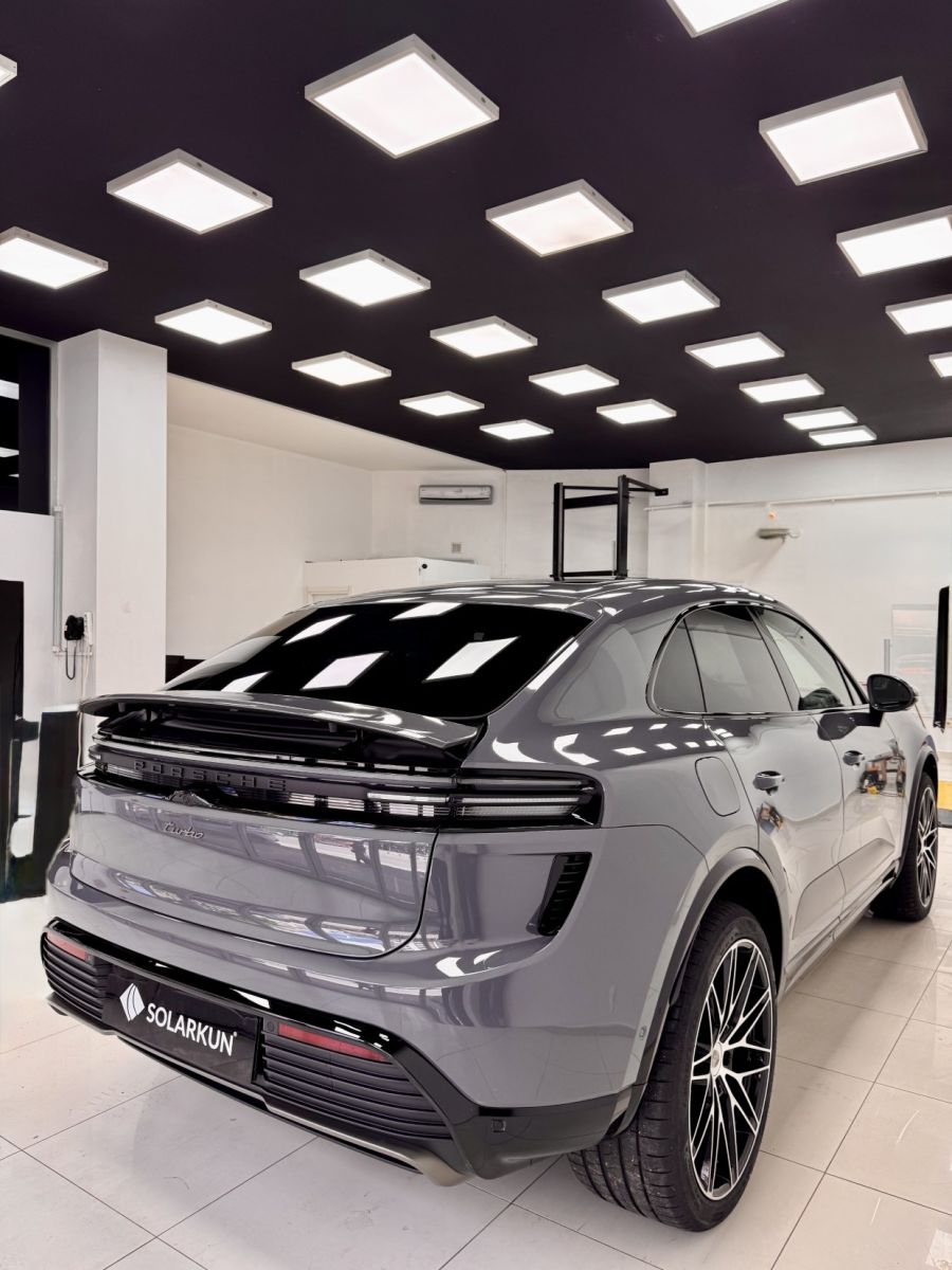 Macan Turbo Electric