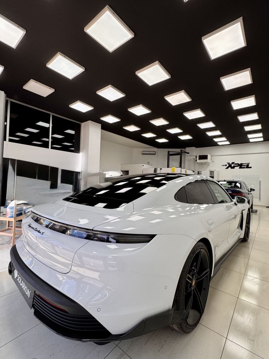 Taycan Turbo S 