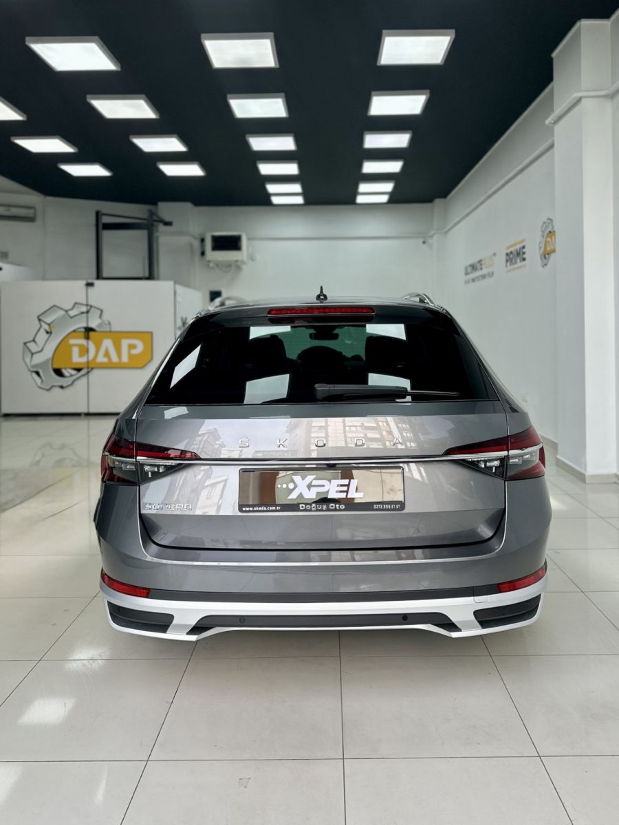Skoda Superb Scout