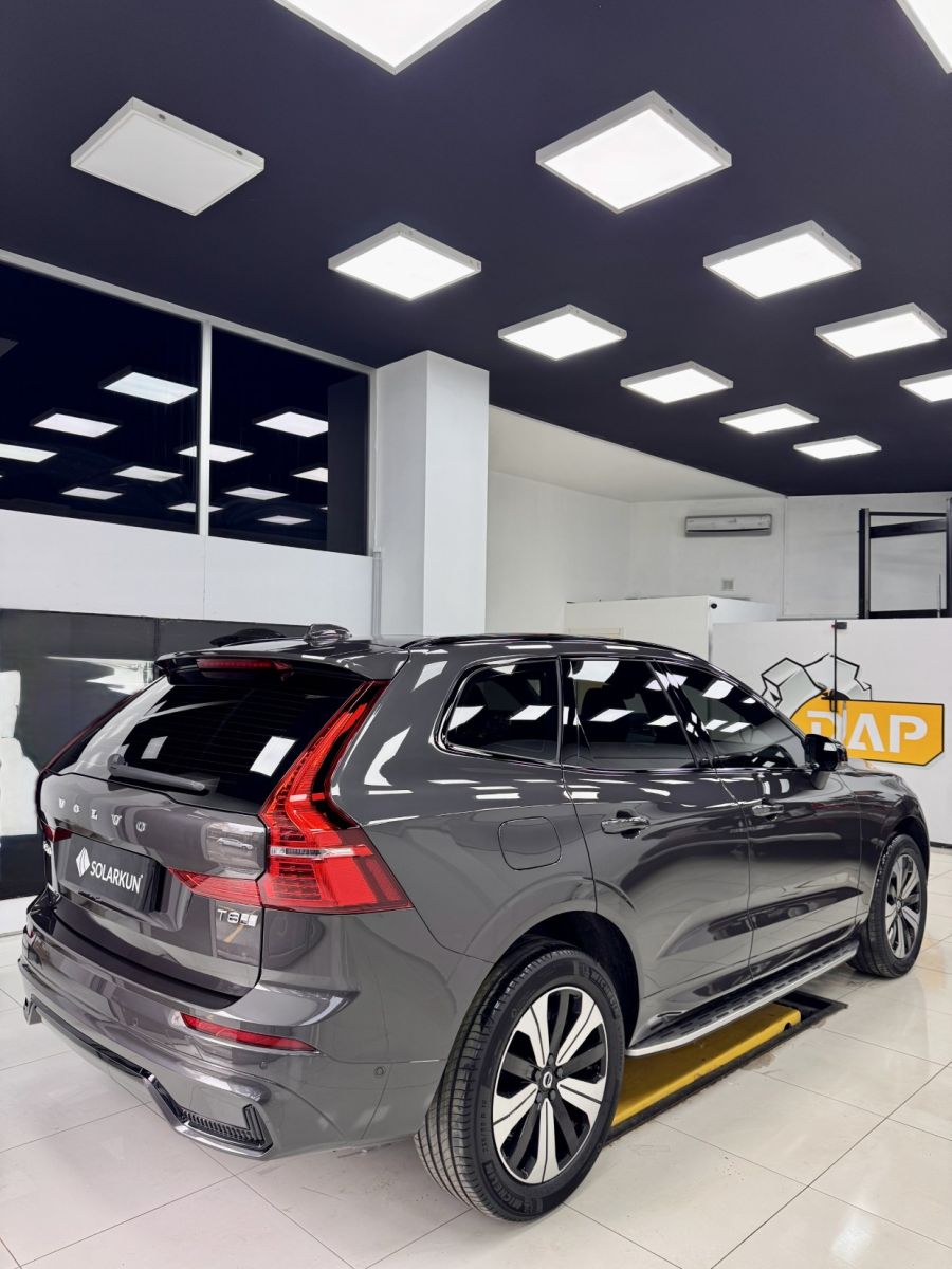 Volvo XC60 T8 