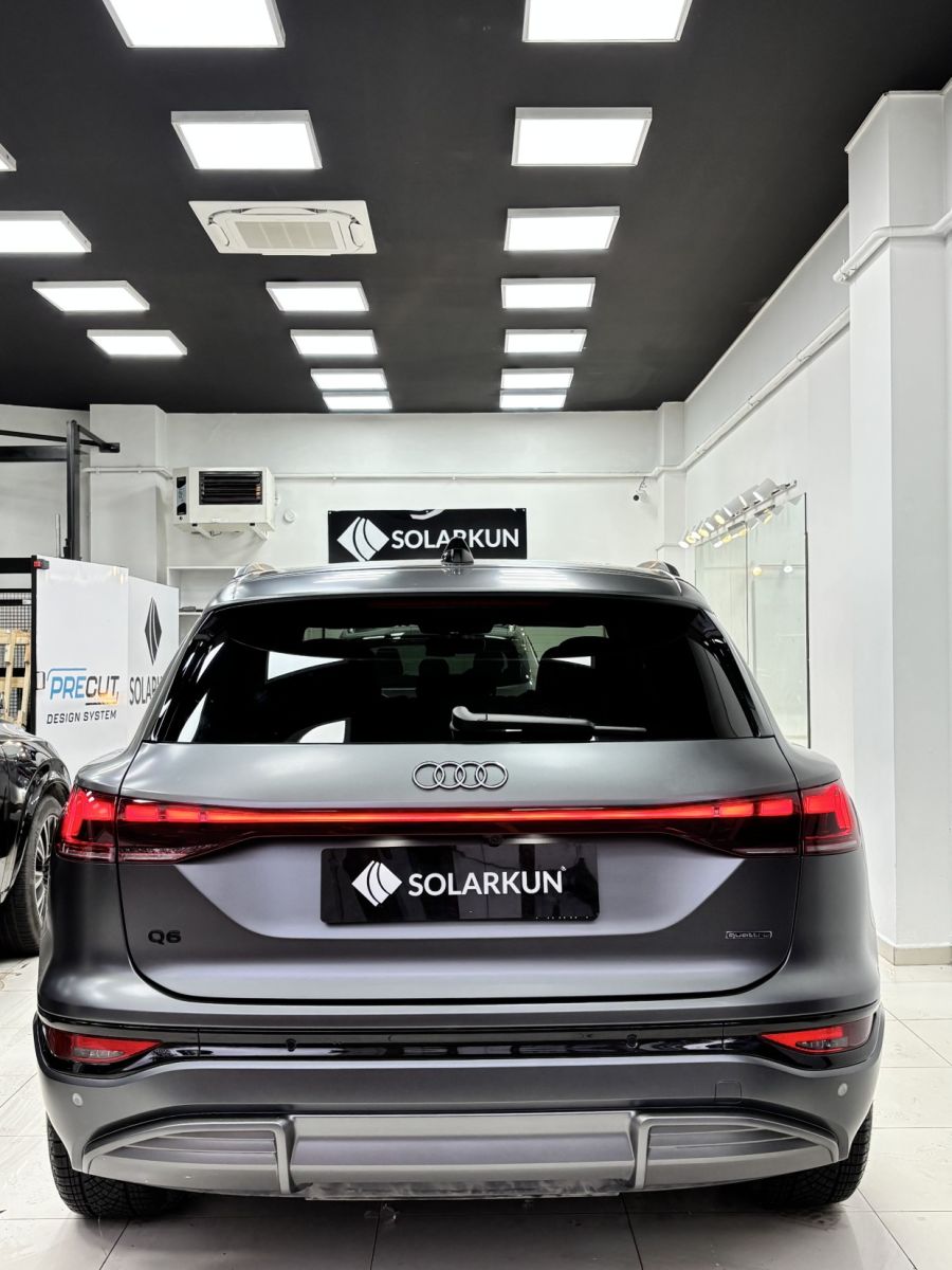 Audi Q6