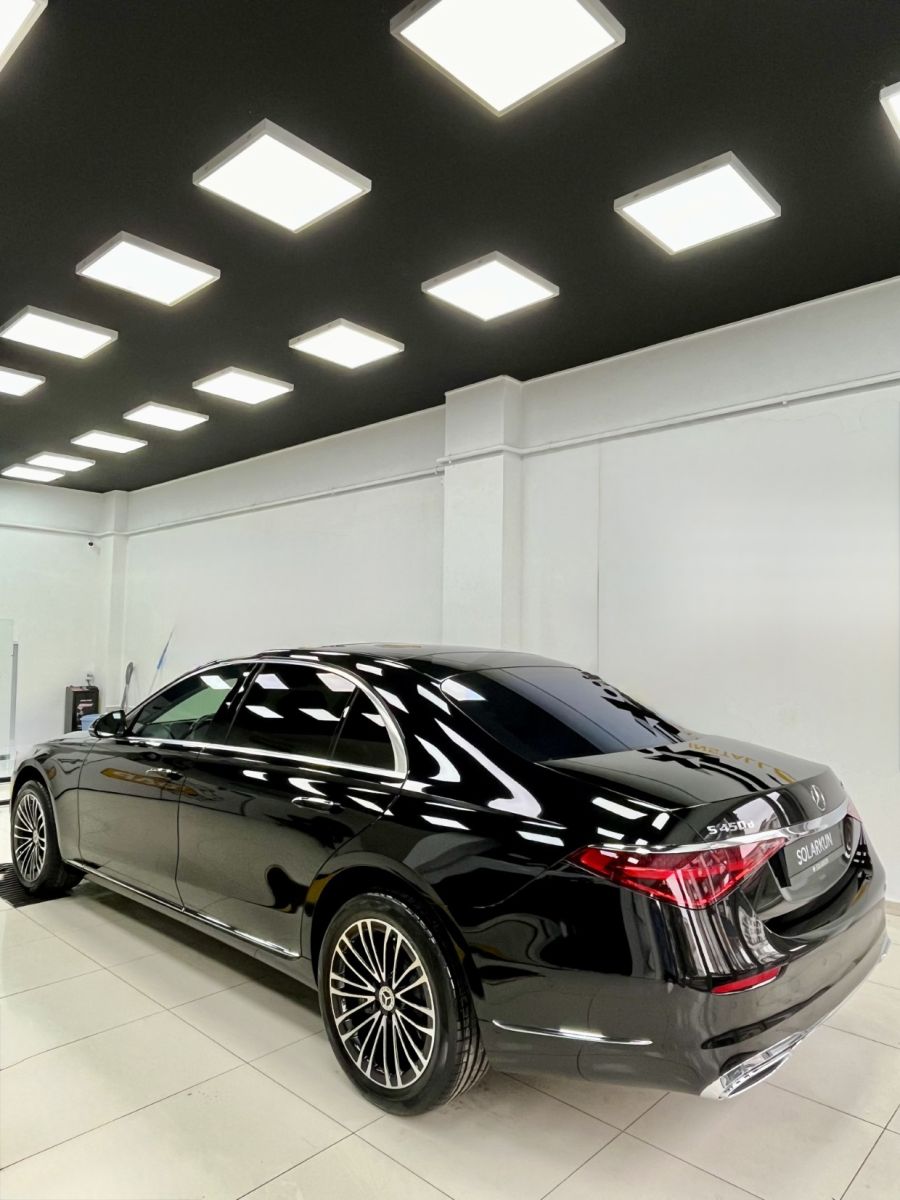 Mercedes S450 