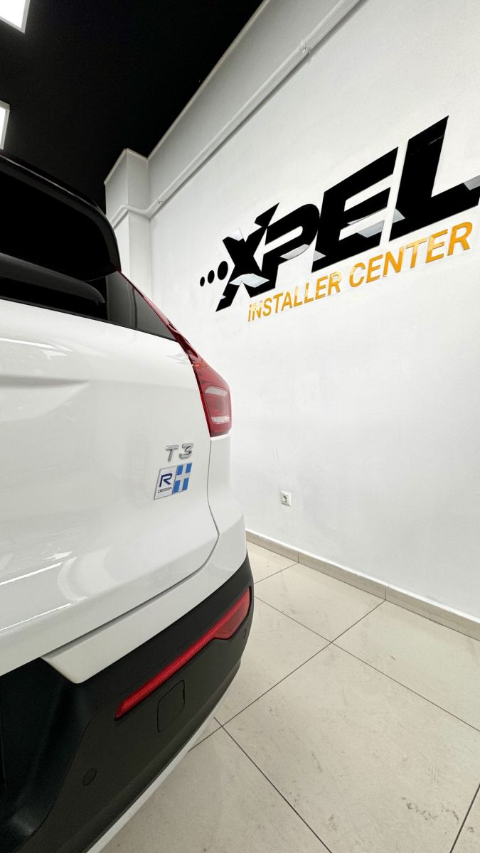 Volvo XC40 R-Design