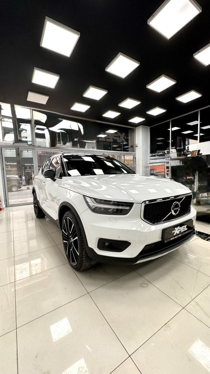 Volvo XC40 R-Design
