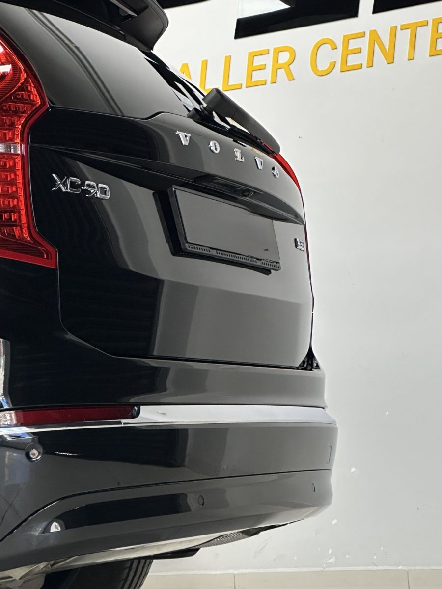 Volvo XC90 B5