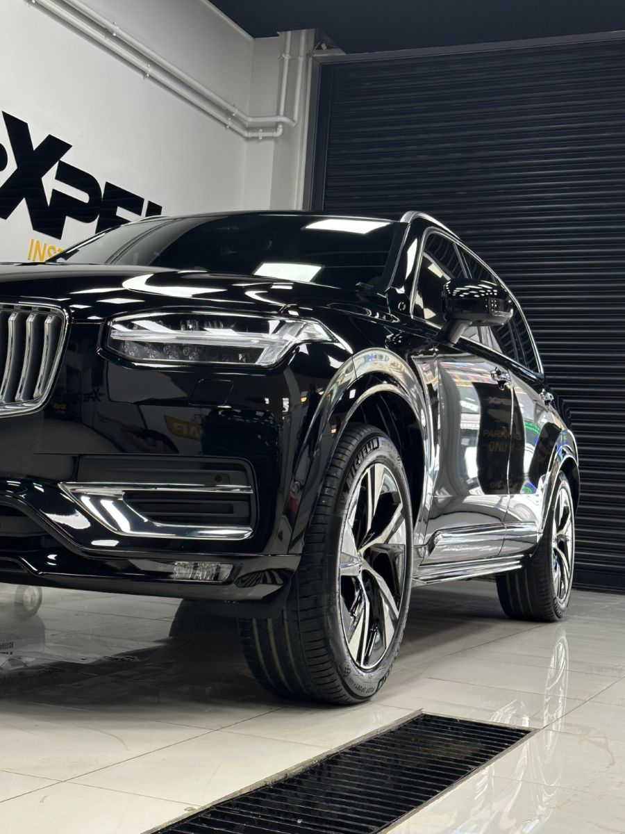 Volvo XC90 B5