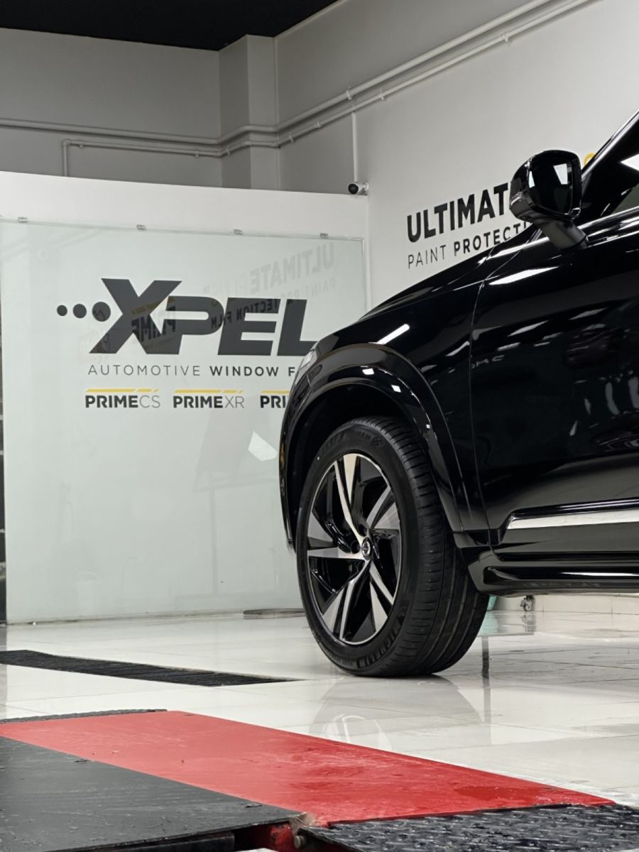 Volvo XC90 B5
